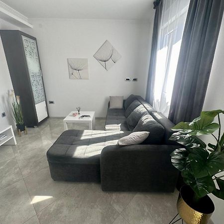 Villa Zonta Apartment Maremi With Private Jacuzzi Buje Exterior foto