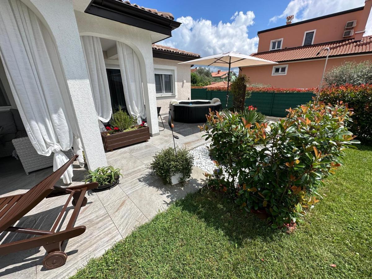 Villa Zonta Apartment Maremi With Private Jacuzzi Buje Exterior foto