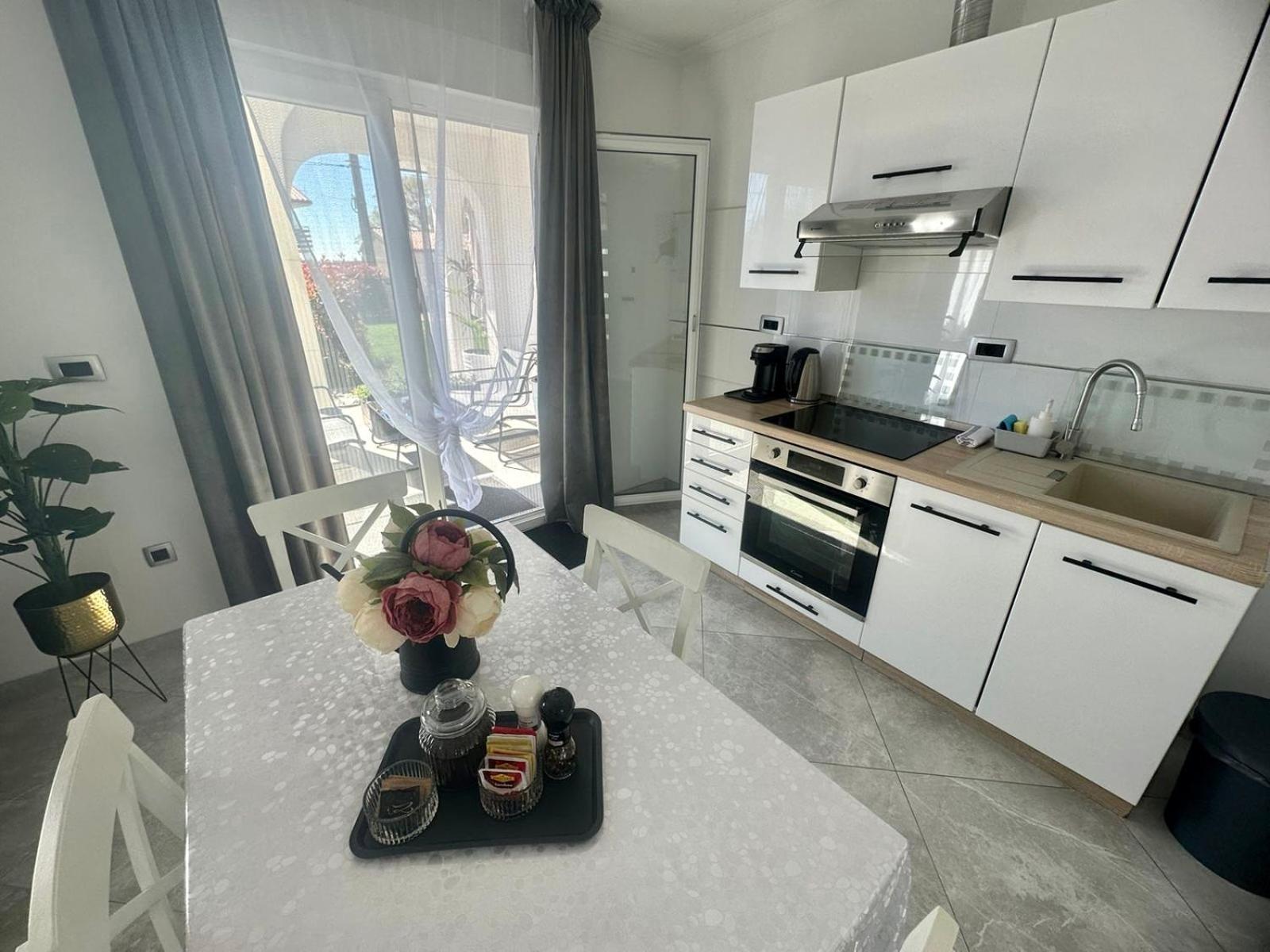 Villa Zonta Apartment Maremi With Private Jacuzzi Buje Exterior foto
